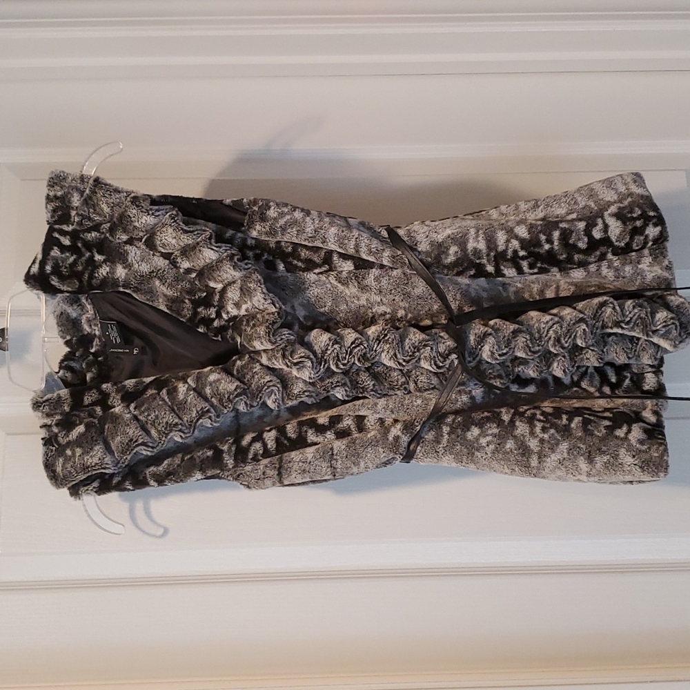 Black/Gray faux fur vest